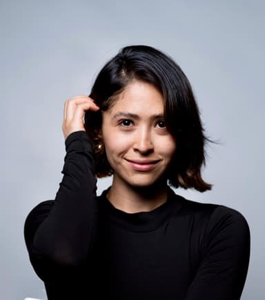 Paola Lenis